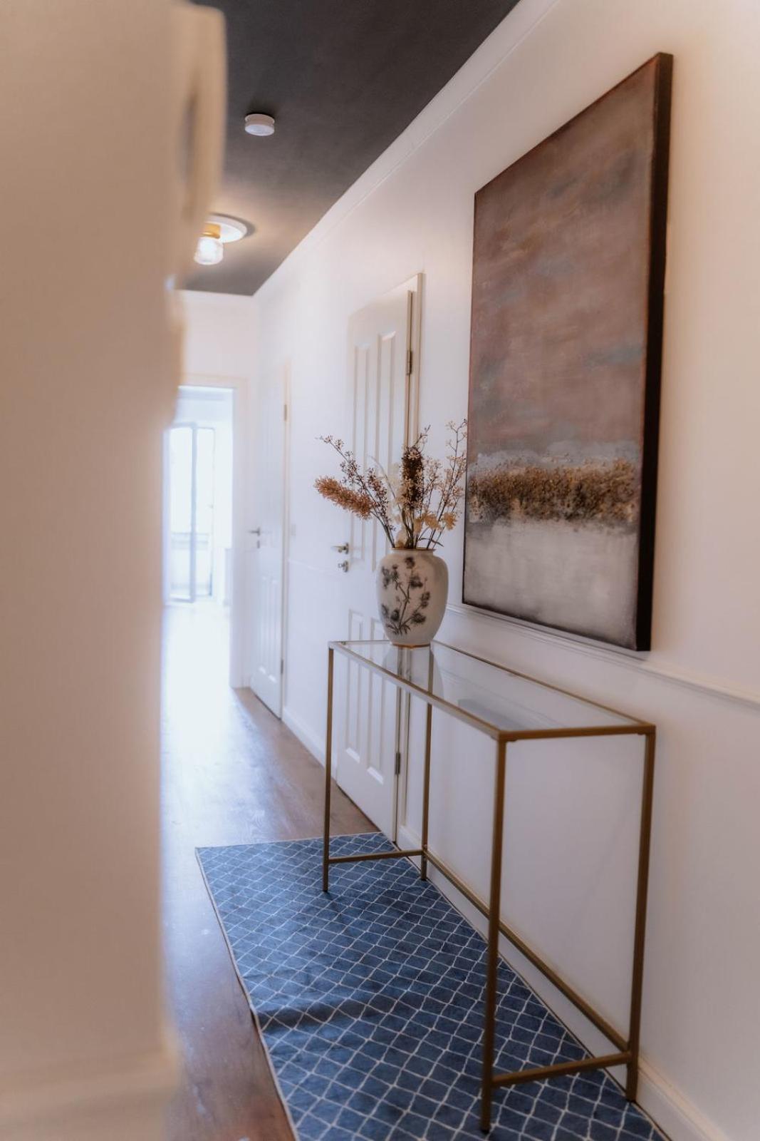 Wohnung Mit Direktem Seeblick 莫内西 外观 照片